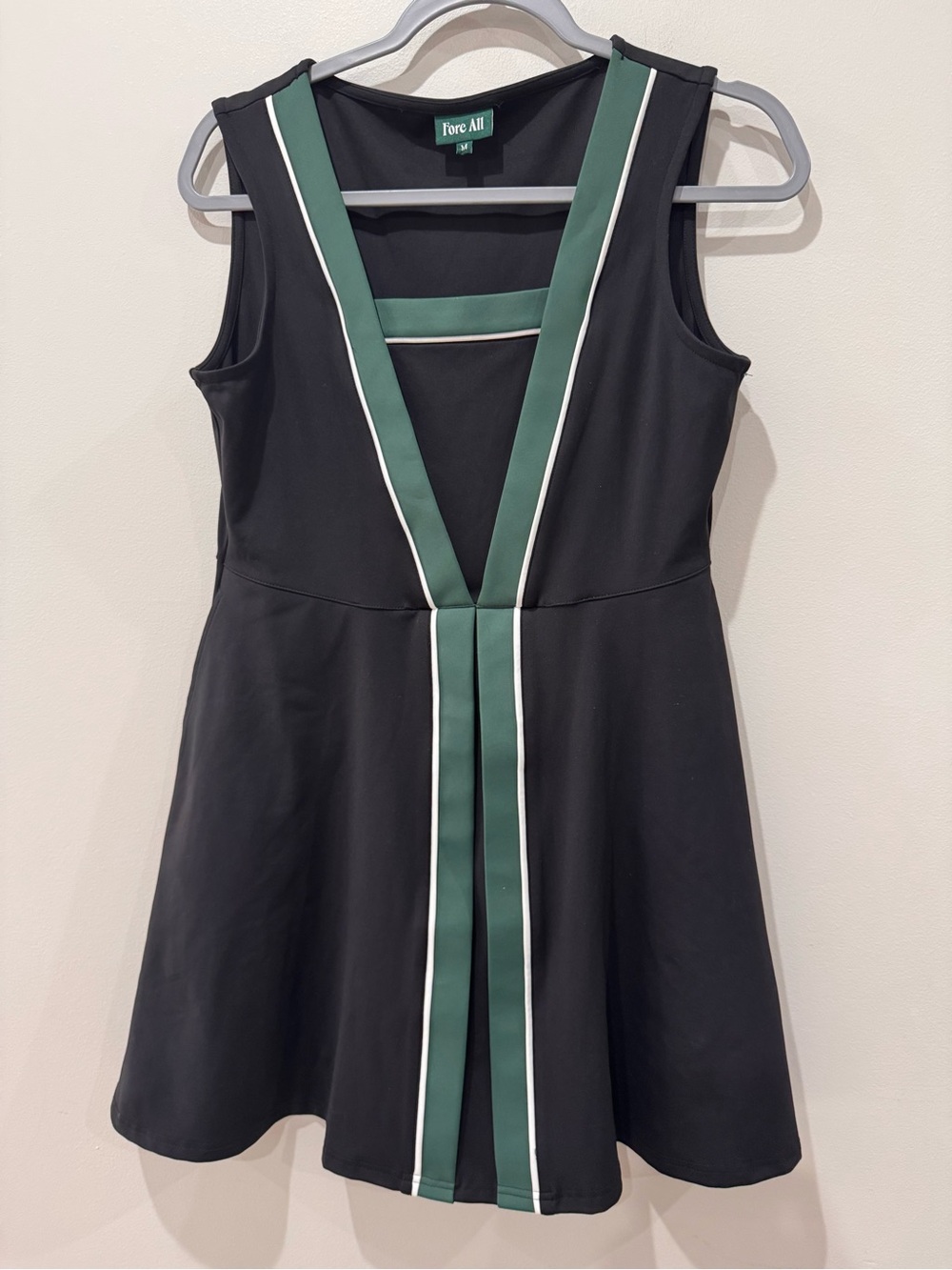 Fore All Size M Natalie Dress Black and Green